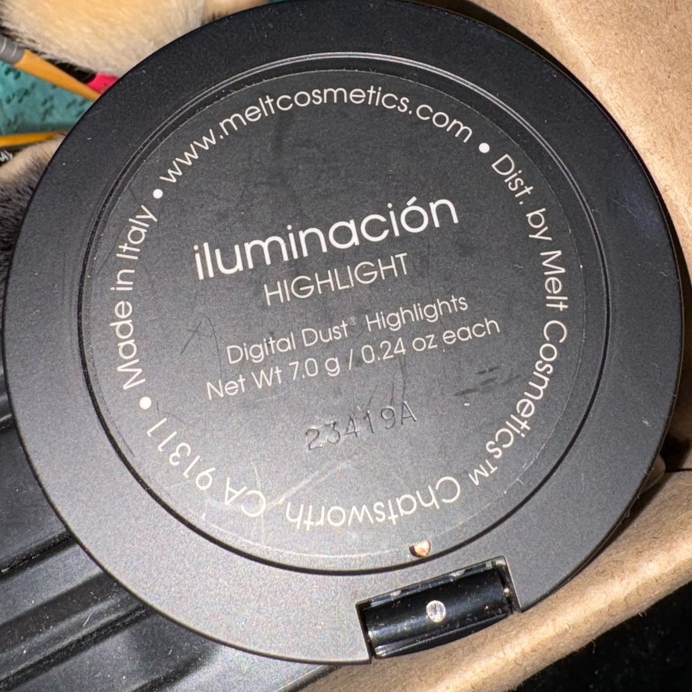 Melt Cosmetics Limited Edition iluminacion Highlighter Day of the Dead Halloween - Picture 4 of 6